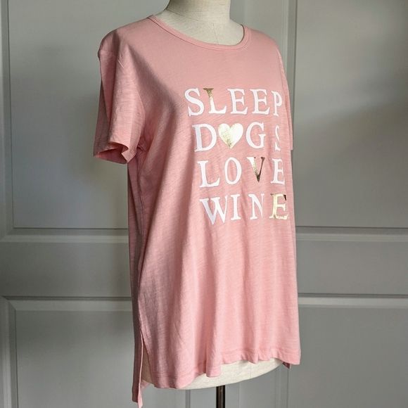 PJ Salvage Tee Sleep Dogs Love Wine Print Lounge Short Sleeve Blush Pink L NWT - Picture 3 of 10